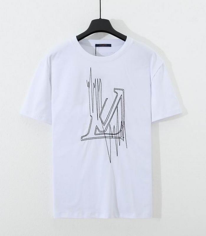 Louis Vuitton Men's T-shirts 811